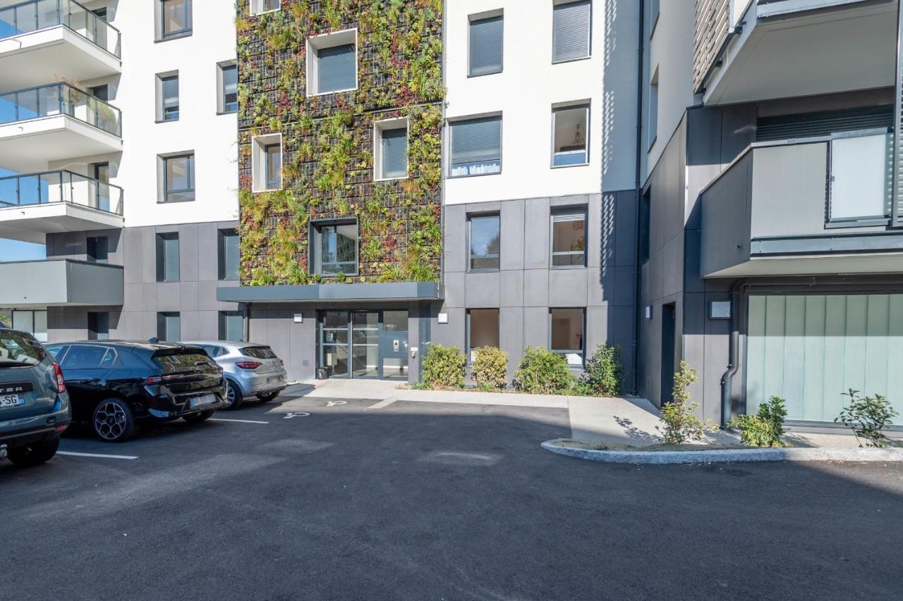 Апартаменты Vire Moulin Furnished Flat Анси Экстерьер фото